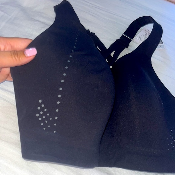 New Lululemon air support bra size 34 DDD - Picture 6 of 10